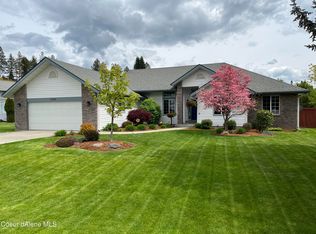 8396 N Summerfield Loop, Hayden Lake, ID 83835