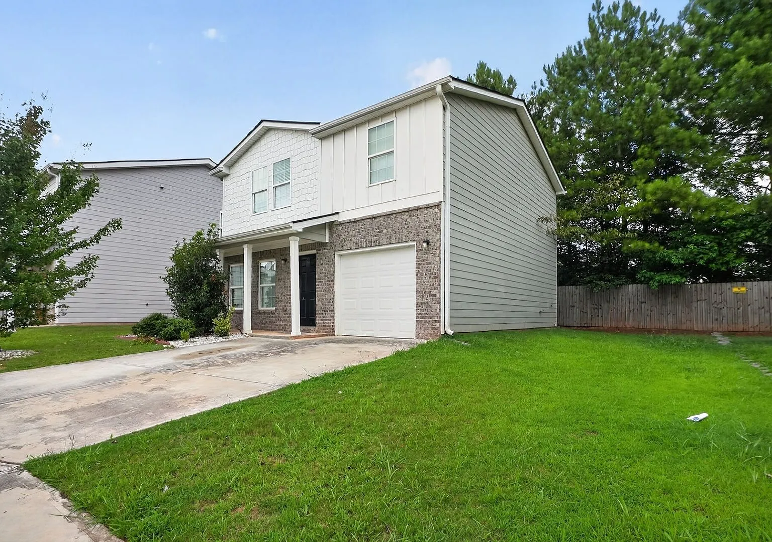 3 Bed Room Family Home For Rent — Photo 2