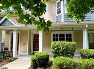 127 Old Farm Dr, Great Meadows, NJ 07838