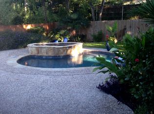 913 Garraty Rd, Terrell Hills, TX 78209
