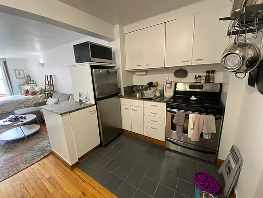 Rented by Bien Realty Ltd | media 25