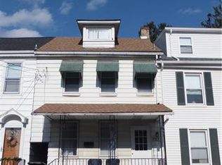 723 2nd St, Catasauqua, PA 18032