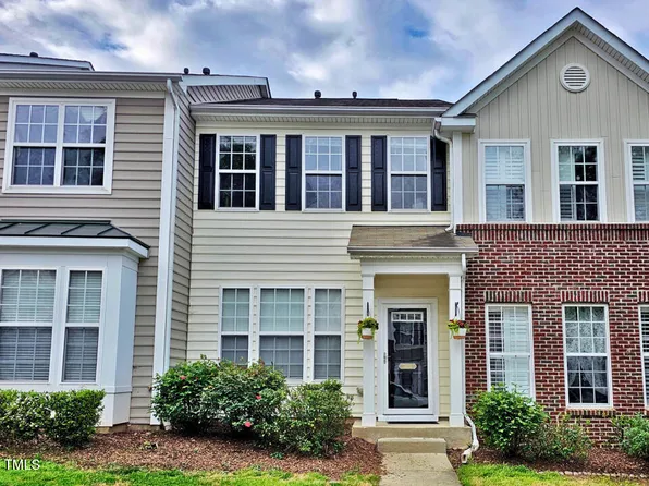 7825 Spungold St, Raleigh, NC 27617