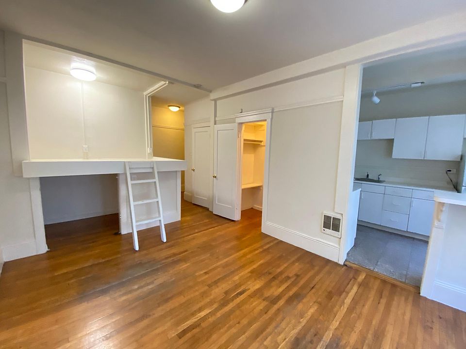 1st image of 424 Jones St APT 107
