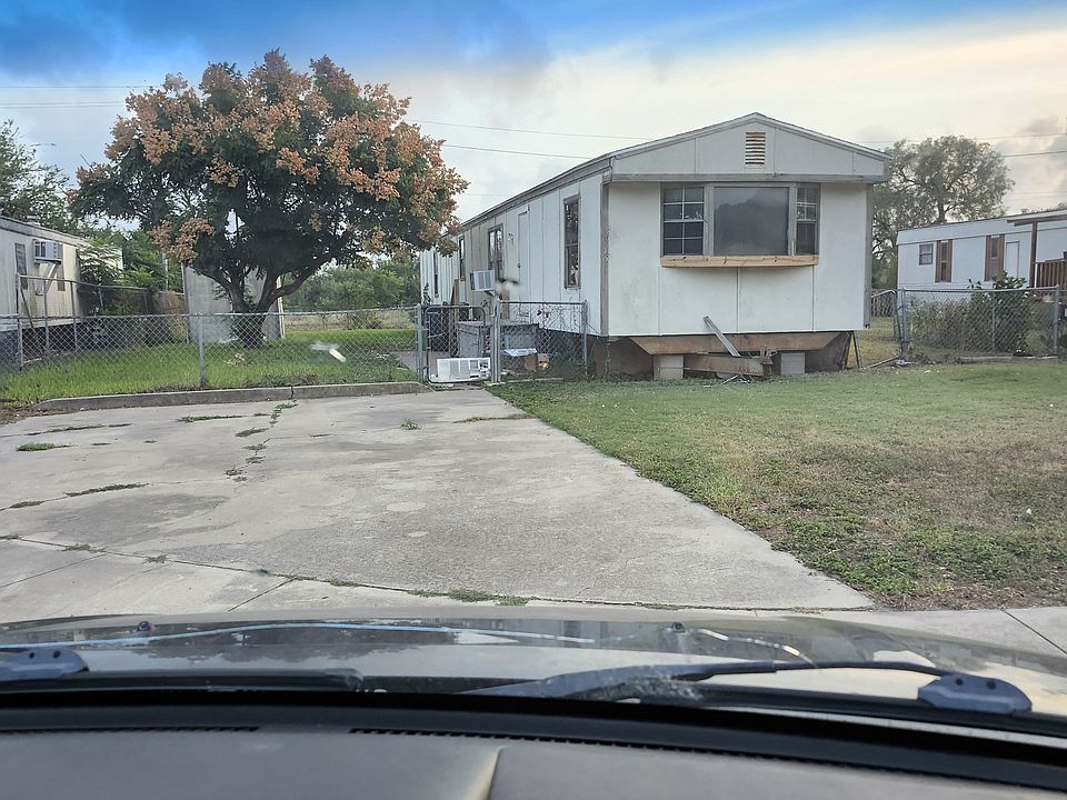 1st image of 6033 Airstream Dr