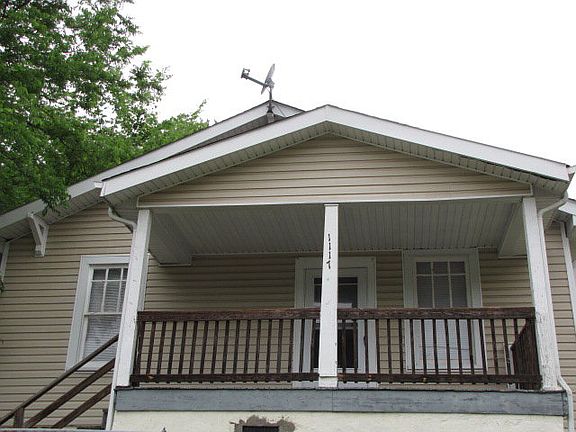 2nd image of 1117 Wyllie Ave