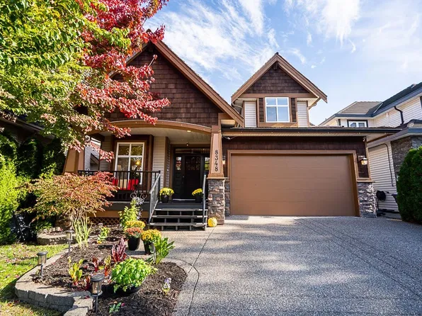 8348 167a St, Surrey, BC V4N 5E7