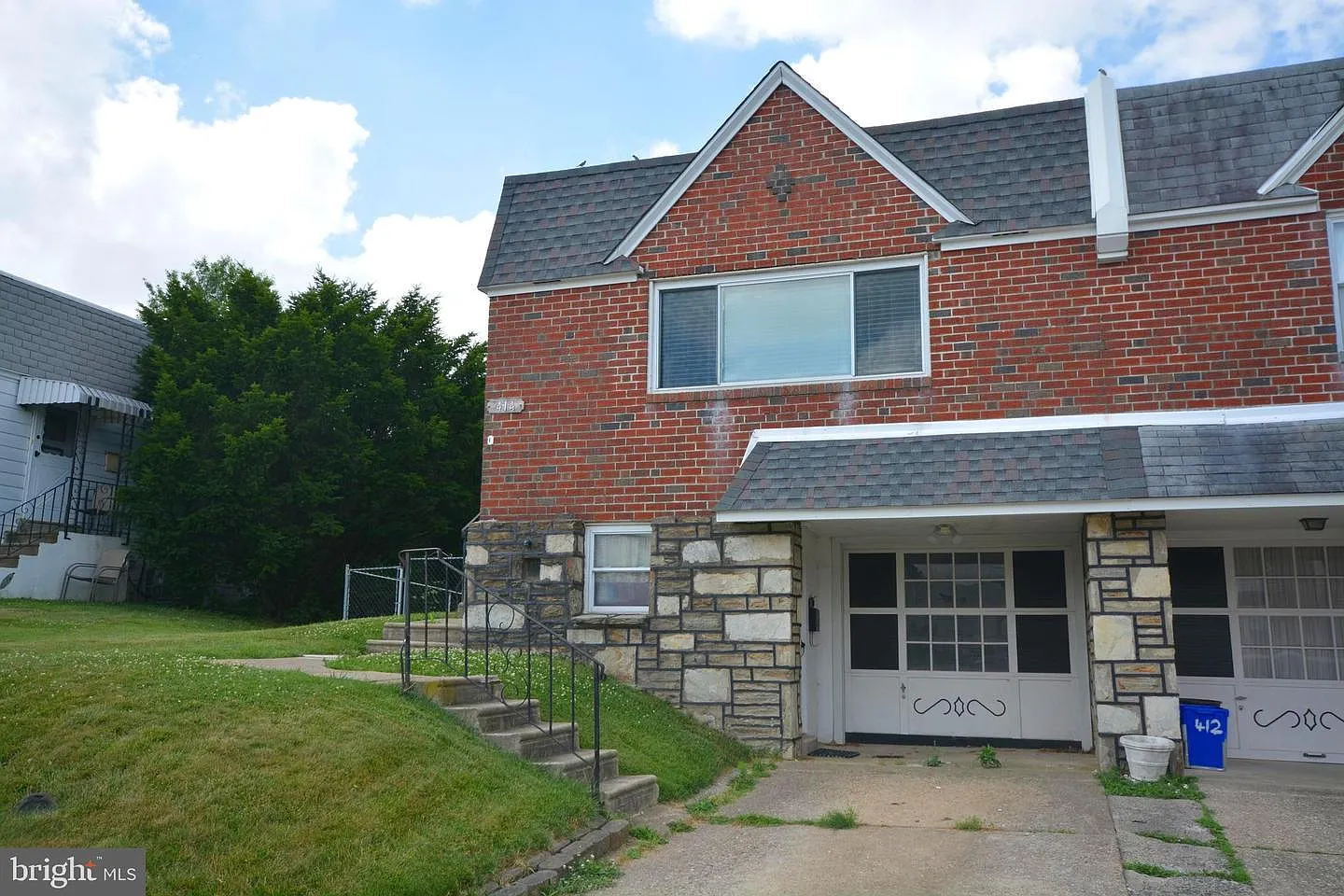 414 Regina St photo 1