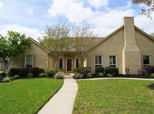 804 Piney Ridge Dr, Friendswood, TX 77546
