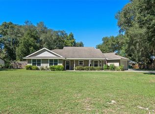 304 N Valley Rd, Fruitland Park, FL 34731