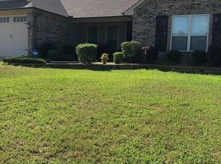 807 Crepe Myrtle Ln, Longview, TX 75604