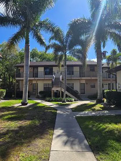 Building Photo - 5296 Treetops Dr #5296