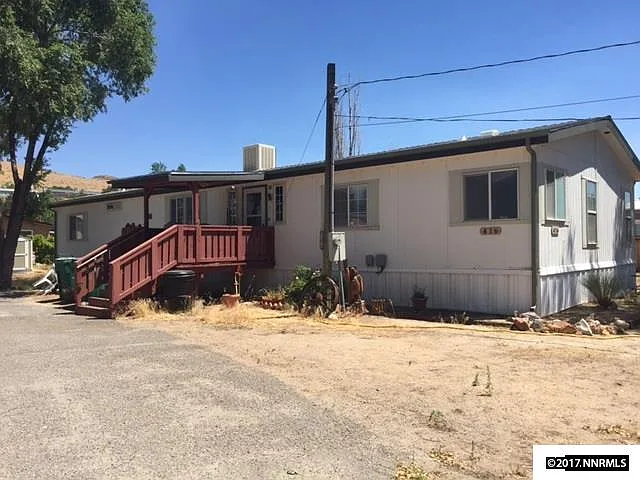 416 E Gepford Pkwy photo 1