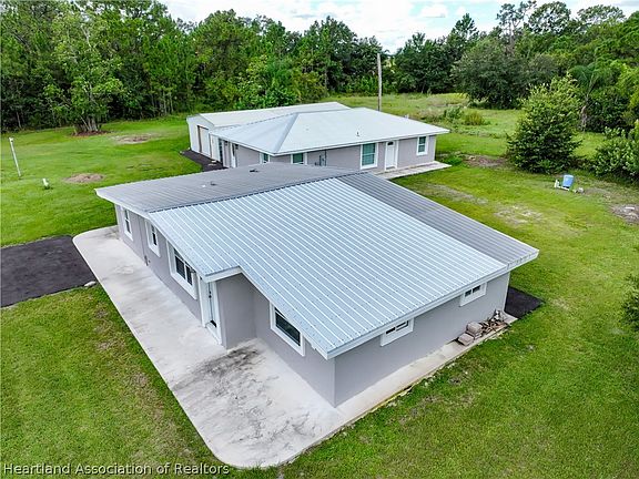 2nd image of 6407 Lakeside Dr W