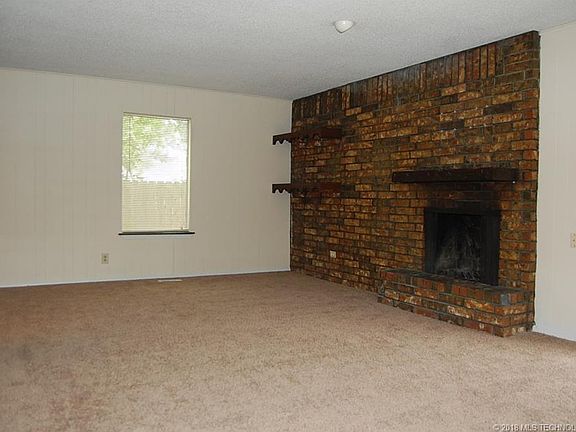 4th image of 13211 E 30th Pl