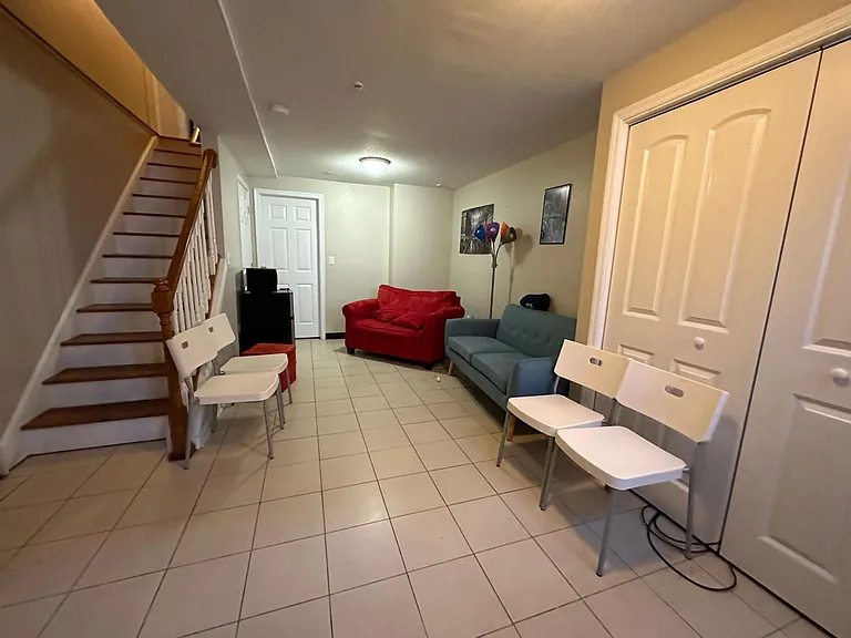 37 N Preston St #1 — Photo 4