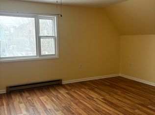 110 N 2nd Ave #2, Mechanicville, NY 12118