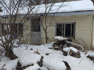 2742 Parkway St, Gladwin, MI 48624