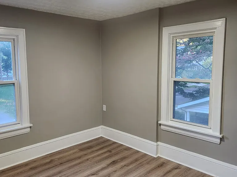 202 Jewett St — Photo 9