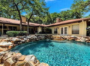 306 Ridgecrest Cir, Denton, TX 76205