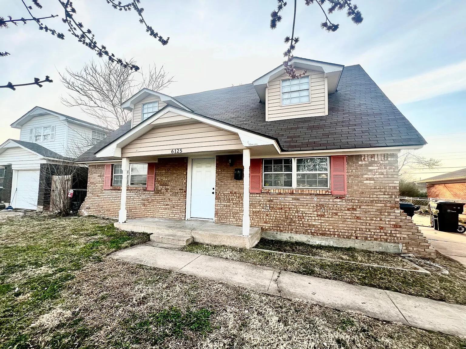 4 bed, 1585 sqft, $1,650 — Photo 3