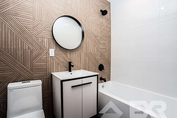 Rented by EXR | media 78