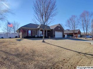 27592 Michael Ln, Toney, AL 35773