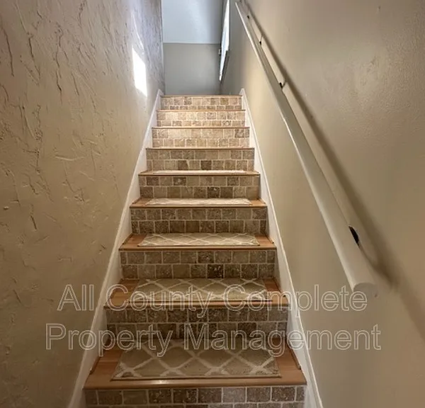 6653 Periwinkle Dr — Photo 10