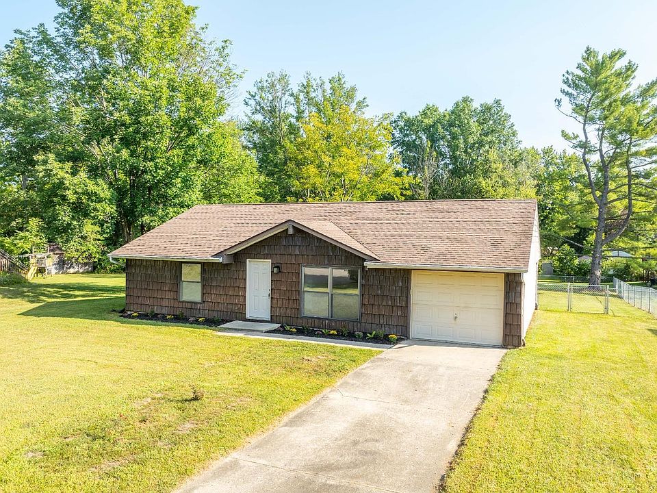 1st image of 6702 Acorn Dr