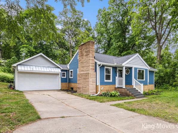 1738 Four Mile Rd NE, Grand Rapids, MI 49525