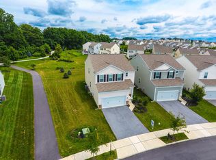 595 Prizer Ct, Downingtown, PA 19335