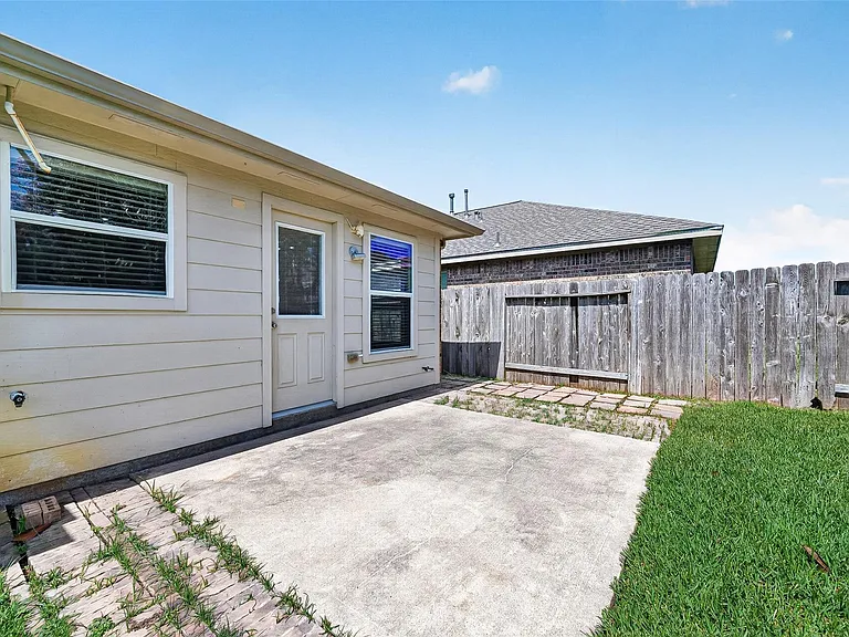 26810 Henson Falls Dr — Photo 31