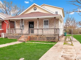 532 N 27th St, East Saint Louis, IL