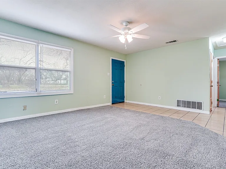 4022 Baker Ave — Photo 3