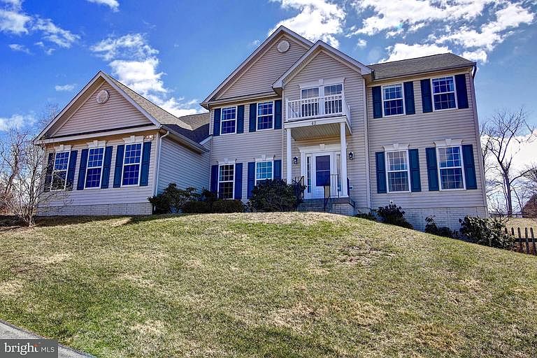 1st image of 42 Rolling Meadows Dr