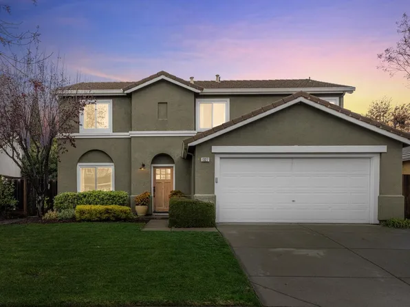 1327 Briarberry Ln, Gilroy, CA 95020