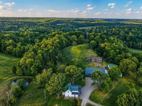 14198 Avery Ridge Rd, Tell City, IN 47586