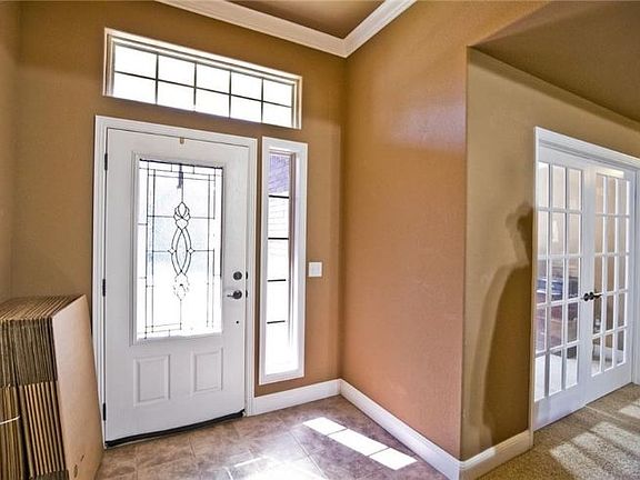 2nd image of 27 Queensferry Dr