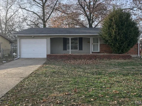 11043 Landseer Dr, Saint Louis, MO 63136