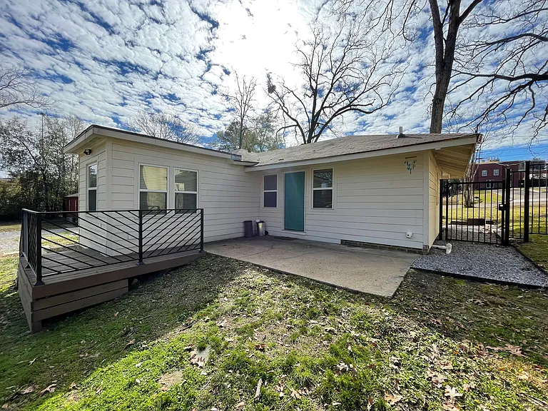 1244 Druid Hill Dr #B — Photo 2