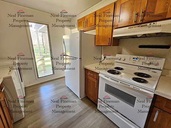 4th image of 98-1376 Nola St