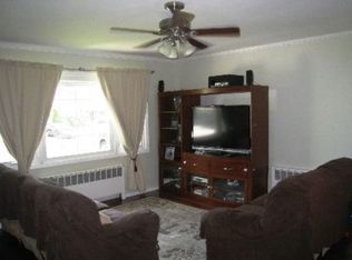 131 Kime Ave, North Babylon, NY 11703