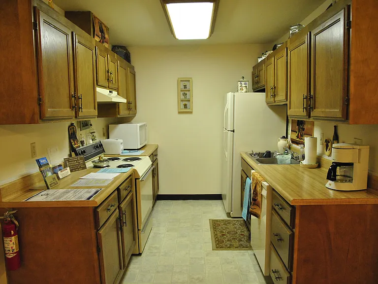 Londontowne and Robinwood Apartments — Photo 17