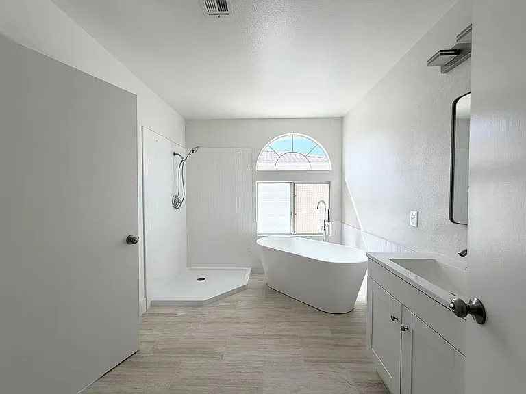 261 Delfino Way — Photo 18