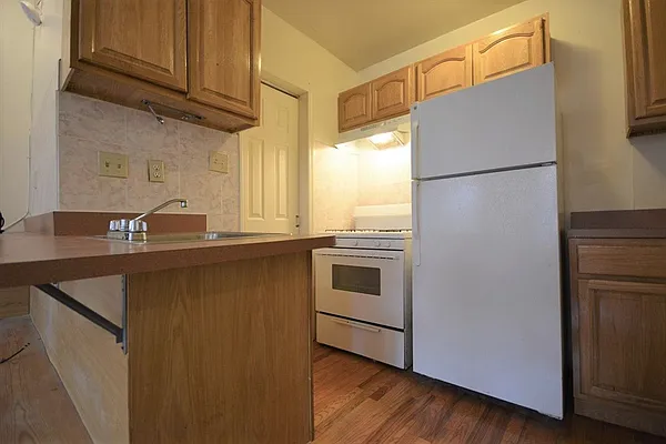 Rented by Citi Habitats | media 15