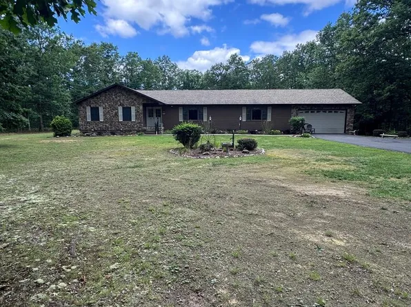 544 Summit Dr, Moorefield, WV 26836