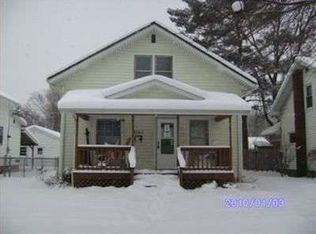 1005 N 13th St, Niles, MI 49120