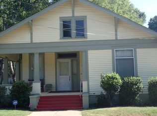 1320 4th Ave N, Columbus, MS 39701