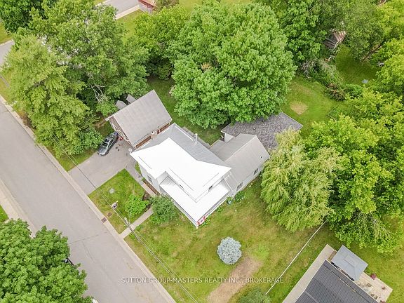5th image of 27 West St W