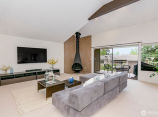 6367 Sand Point Way NE, Seattle, WA 98115